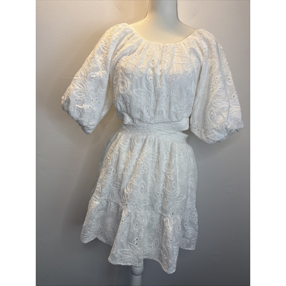 En Saison Womens Medium White Eyelet Puff-Sleeve Mini Dress Open Tie Back - Picture 1 of 9
